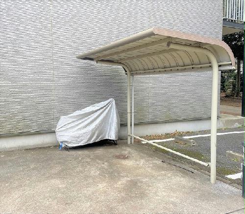 その他共有部分　屋根付き駐輪場