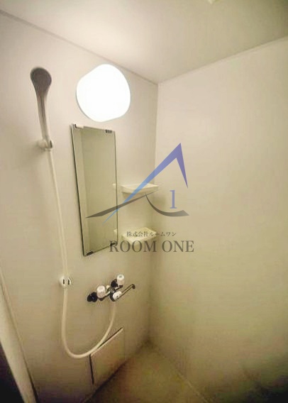 バス・シャワールーム　シャワールームです。