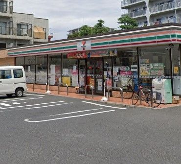 コンビニ　セブンイレブン板橋前野町1丁目店（コンビニ）まで630m