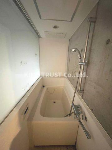 バス・シャワールーム　お風呂です