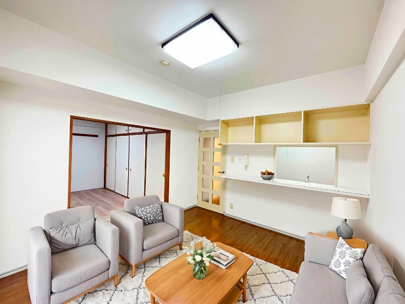 居室・リビング　ＣＧ画像の為実際は家具・家電の設置無し。