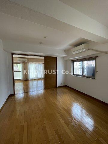 居室・リビング　おしゃれなリビングです