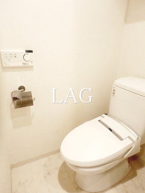 トイレ　トイレです。