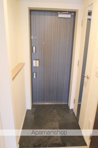 地下鉄谷町線 谷町六丁目駅 徒歩5分 9階建 築4年の玄関写真
