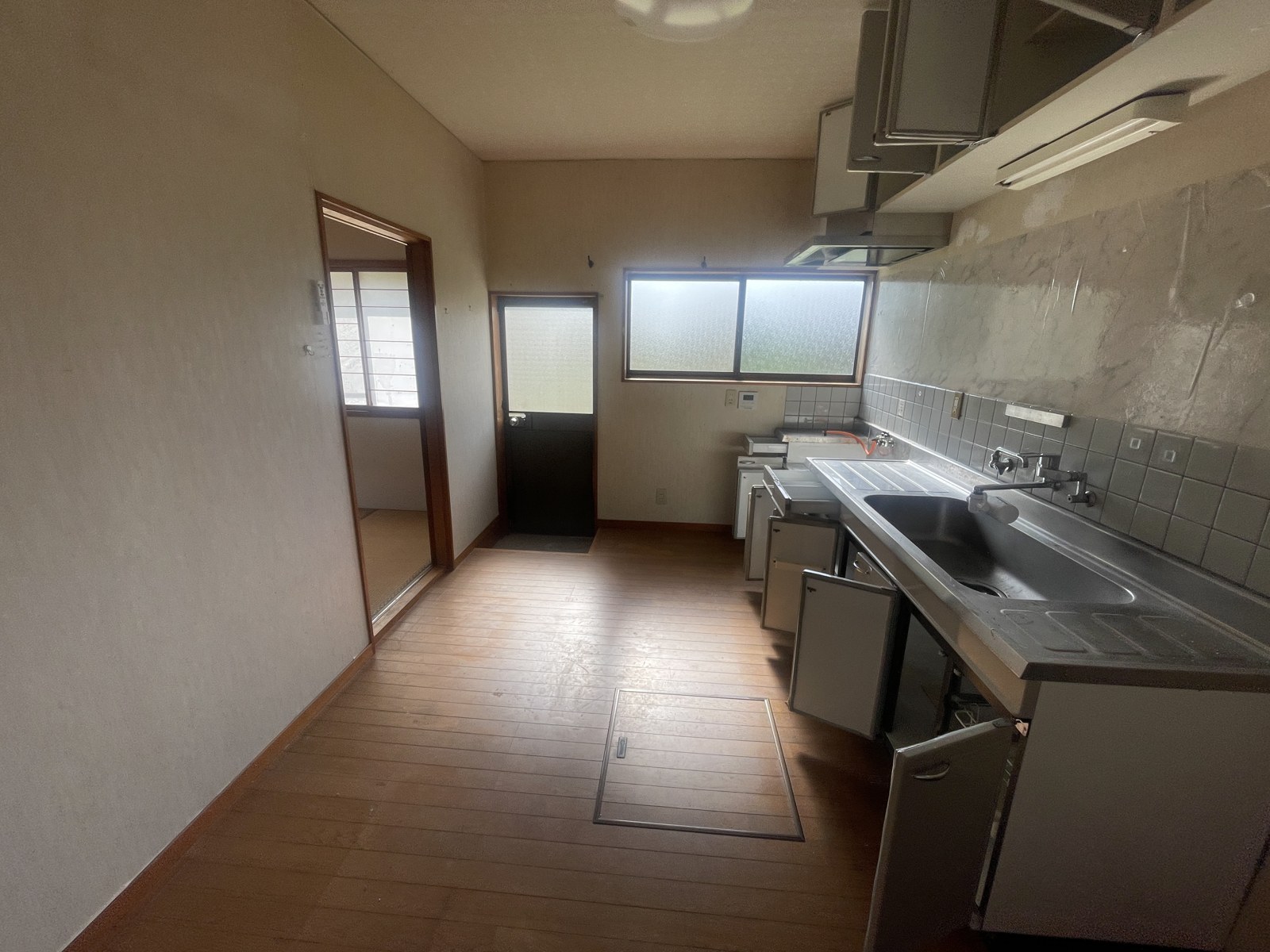加賀市塩屋町戸建てのキッチン写真