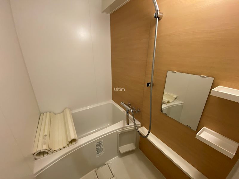 バス・シャワールーム　別部屋の写真です。
