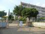 小学校　草加市立長栄小学校（小学校）まで670m