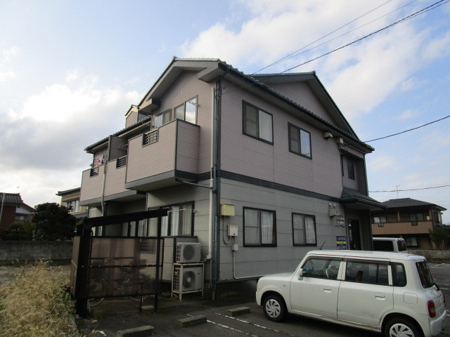 【アルカディア東栄町の建物外観】