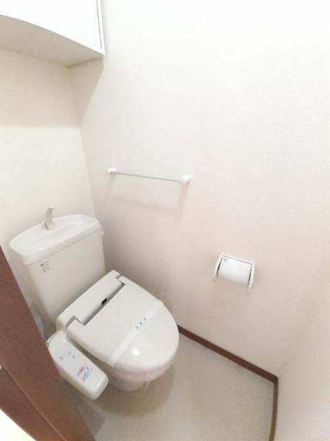 【倉敷市松島のマンションのトイレ】