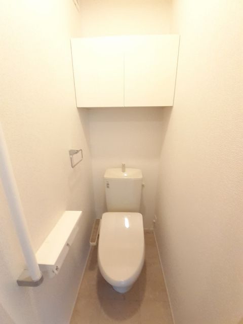【カルポネーロＡのトイレ】