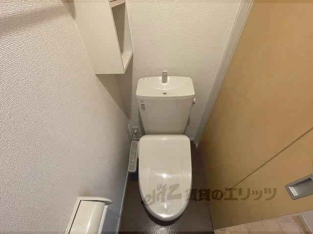 【天理市櫟本町のアパートのトイレ】