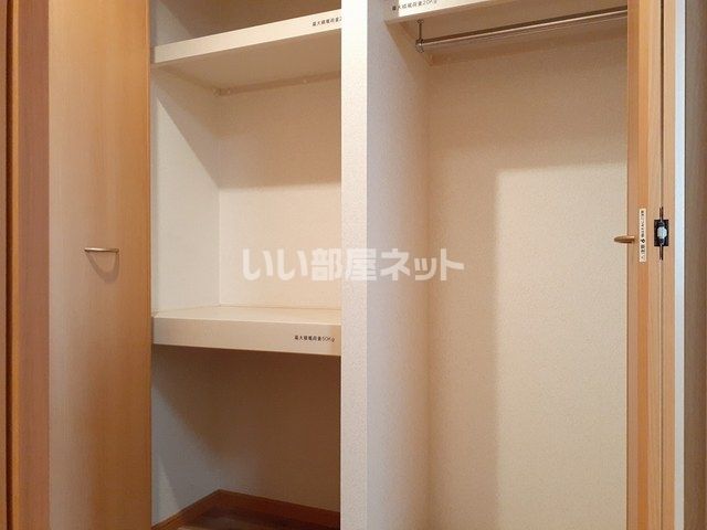 【守谷市中央のマンションの収納】