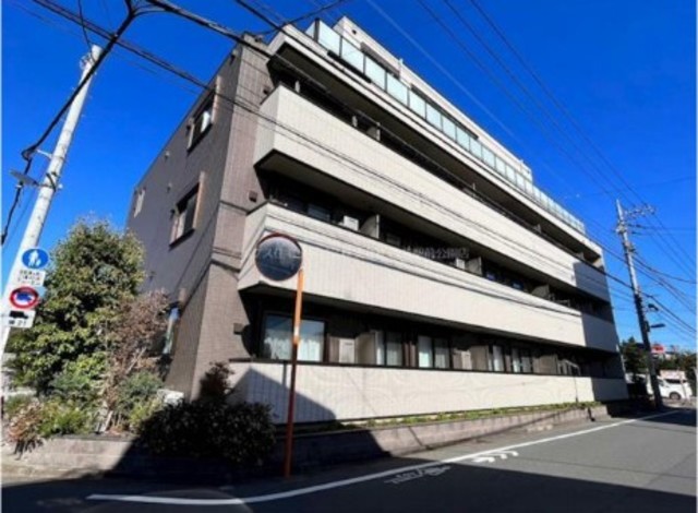 【グリシーヌ石神井公園の建物外観】