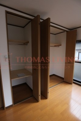 収納　ベッドルームの機能的な収納です。