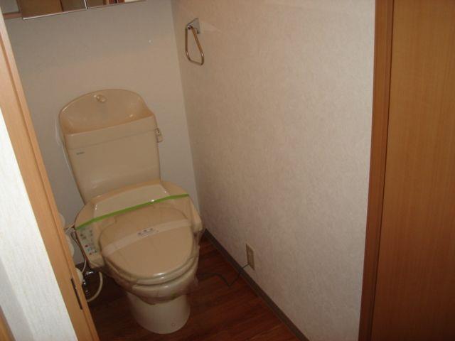 トイレ　シャワー付トイレ