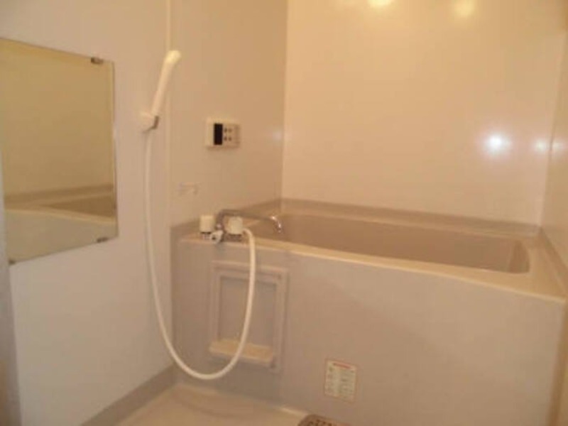 バス・シャワールーム　図面と現状に相違がある場合には現状を優先