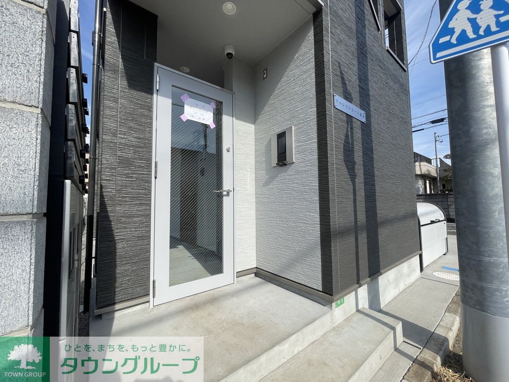 エントランス　エントランス