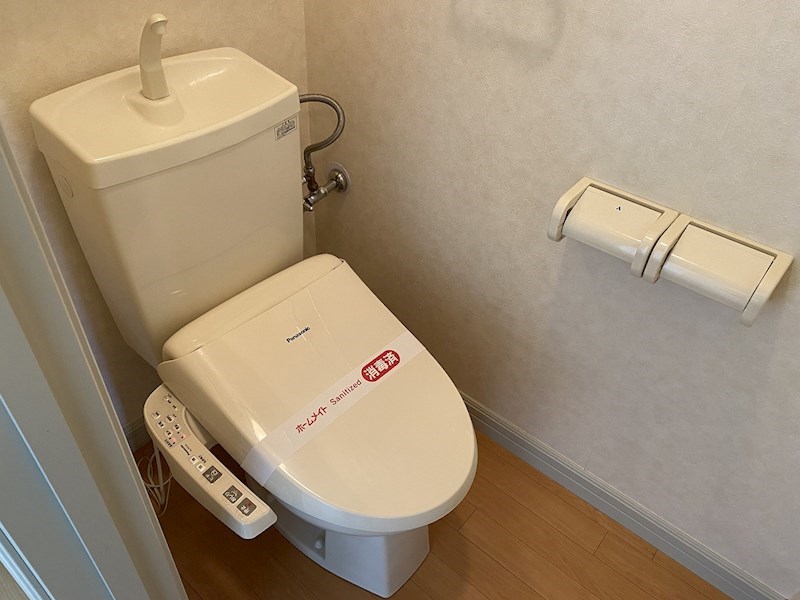 トイレ　シャワー付