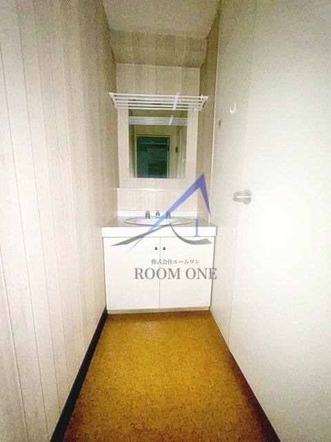 洗面設備　洗面台です。