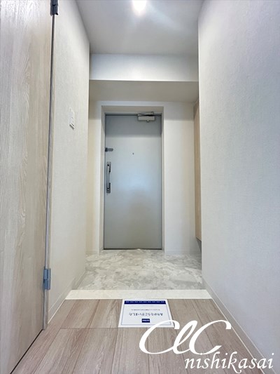 玄関　※参考写真