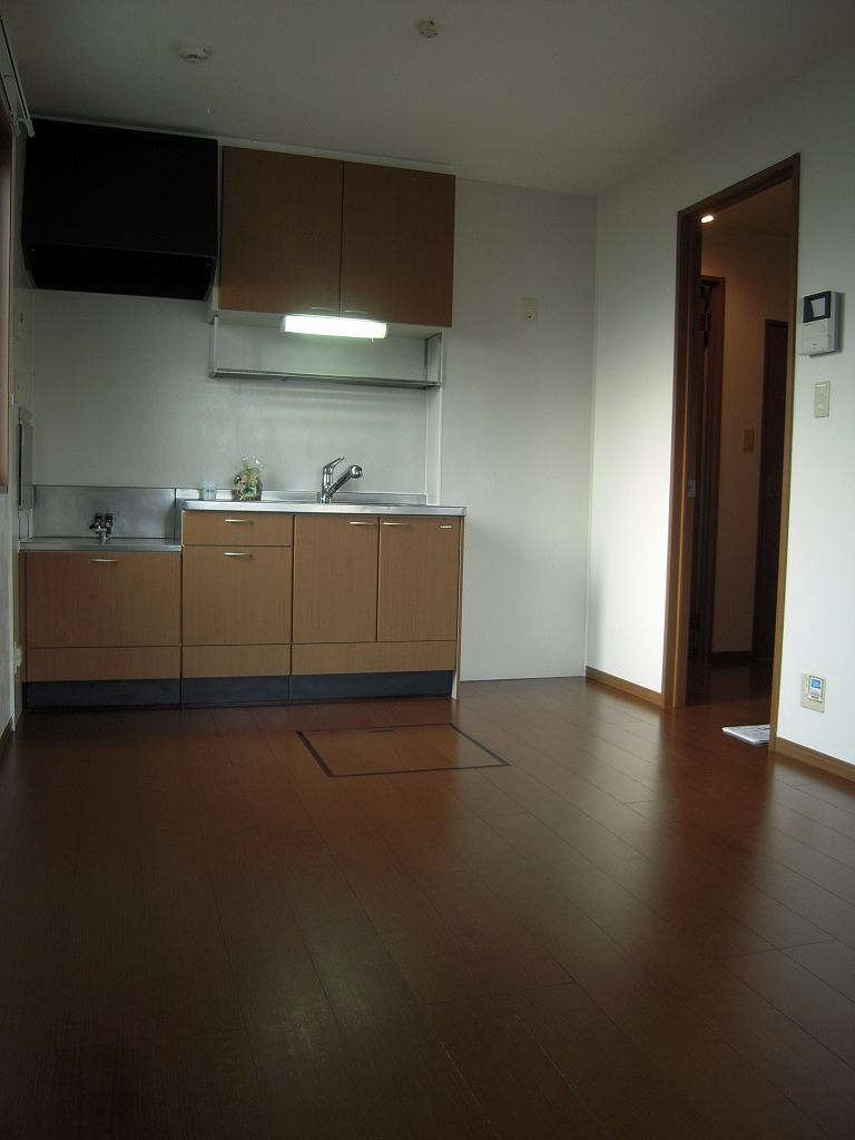 居室・リビング　・別号室参考写真