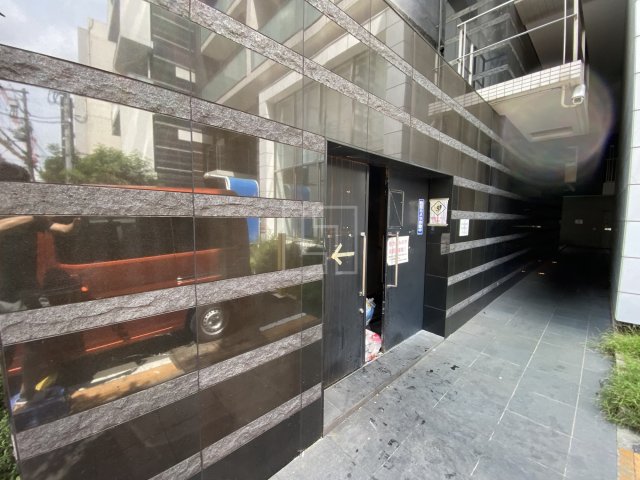 エントランス　レジェンドール心斎橋EAST（レジェンドール心斎橋イースト）