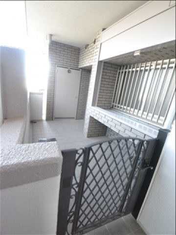 エントランス　写真は別のお部屋です。