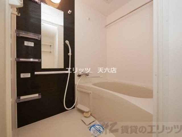 駐車場　駐輪場