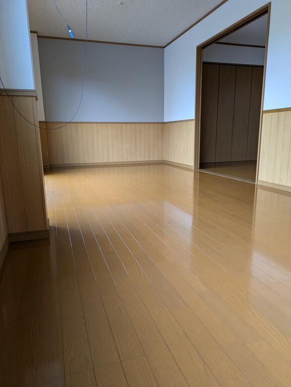 ベルバランセ大崎の居間写真