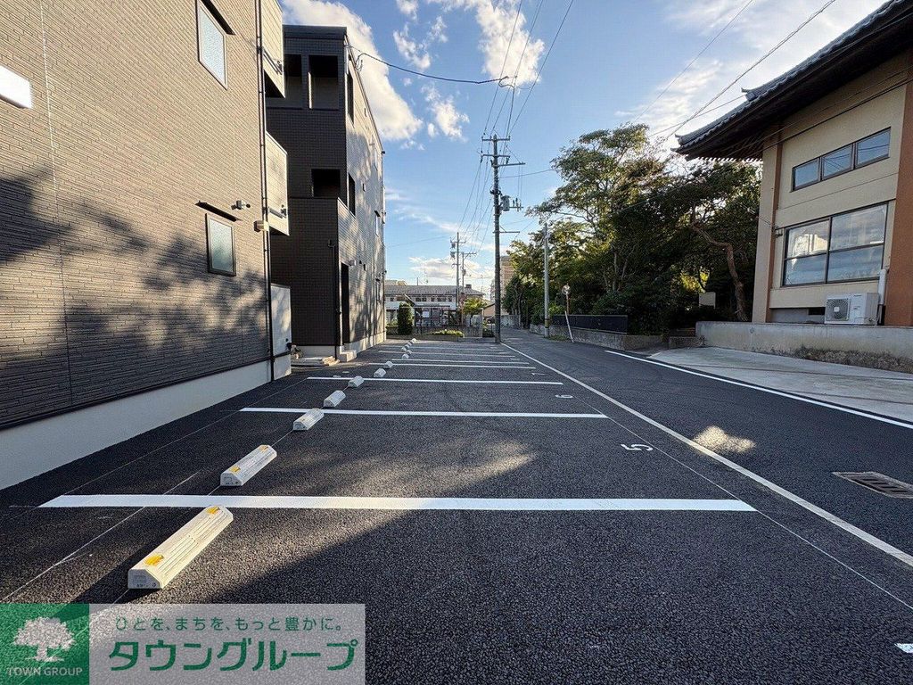 駐車場　駐車場