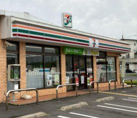 コンビニ　セブンイレブン西宮下山口5丁目店（コンビニ）まで620m