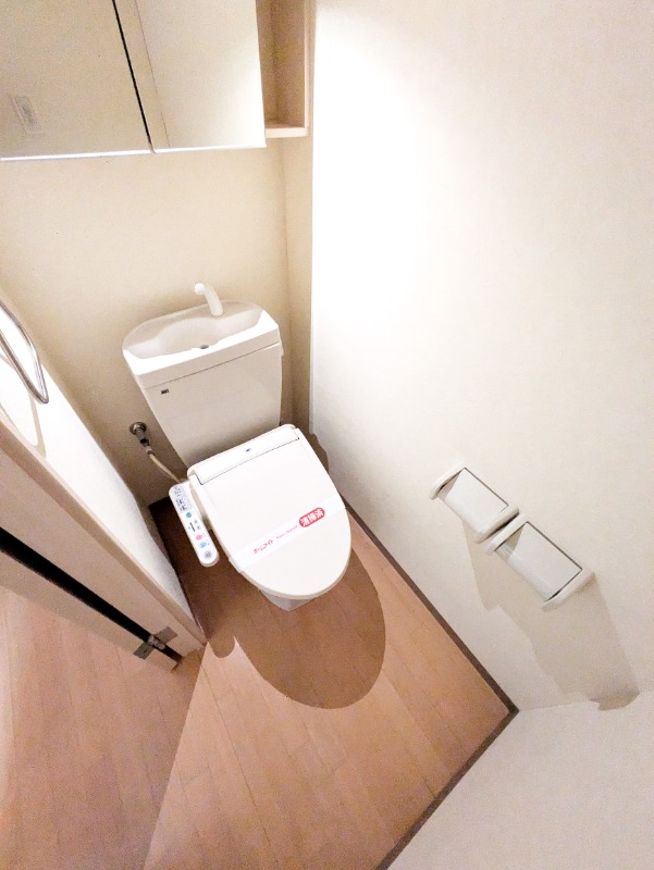 トイレ　図面と現状に相違がある場合には現状を優先