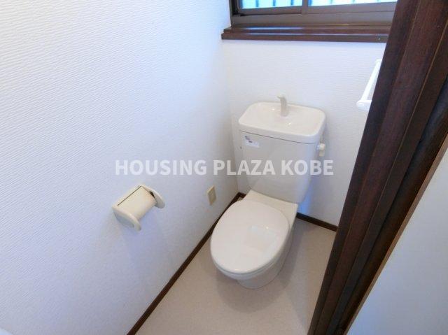 フラット32のトイレ写真