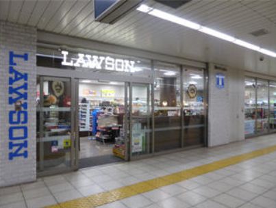 コンビニ　ローソン新富町メトロピア店（コンビニ）まで201m