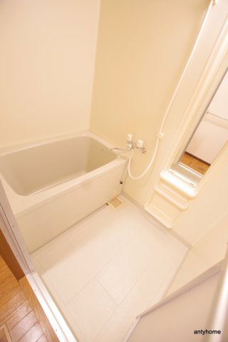 WEST VILLA21の風呂写真