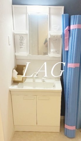 洗面設備　独立洗面台です。