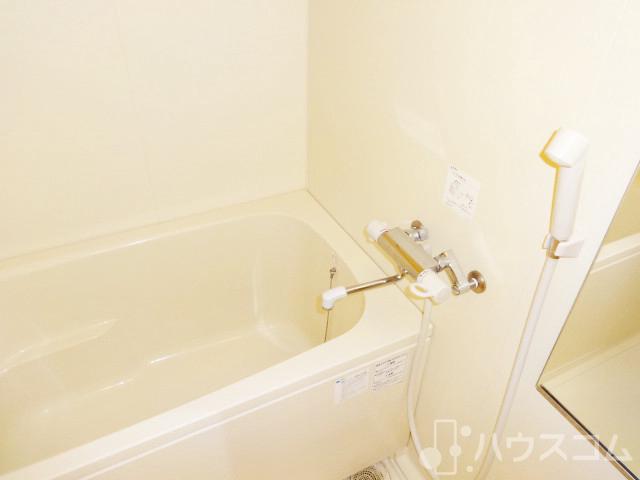 バス・シャワールーム　お風呂も広々～♪快適です☆