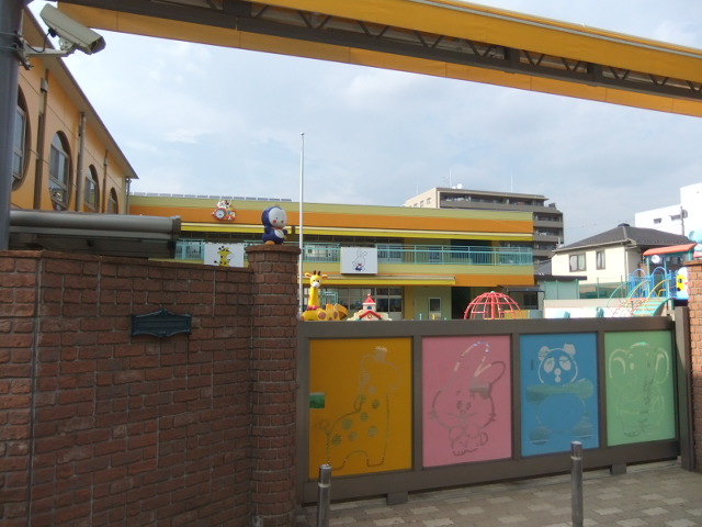 幼稚園・保育園　かみこ幼稚園（幼稚園・保育園）まで595m