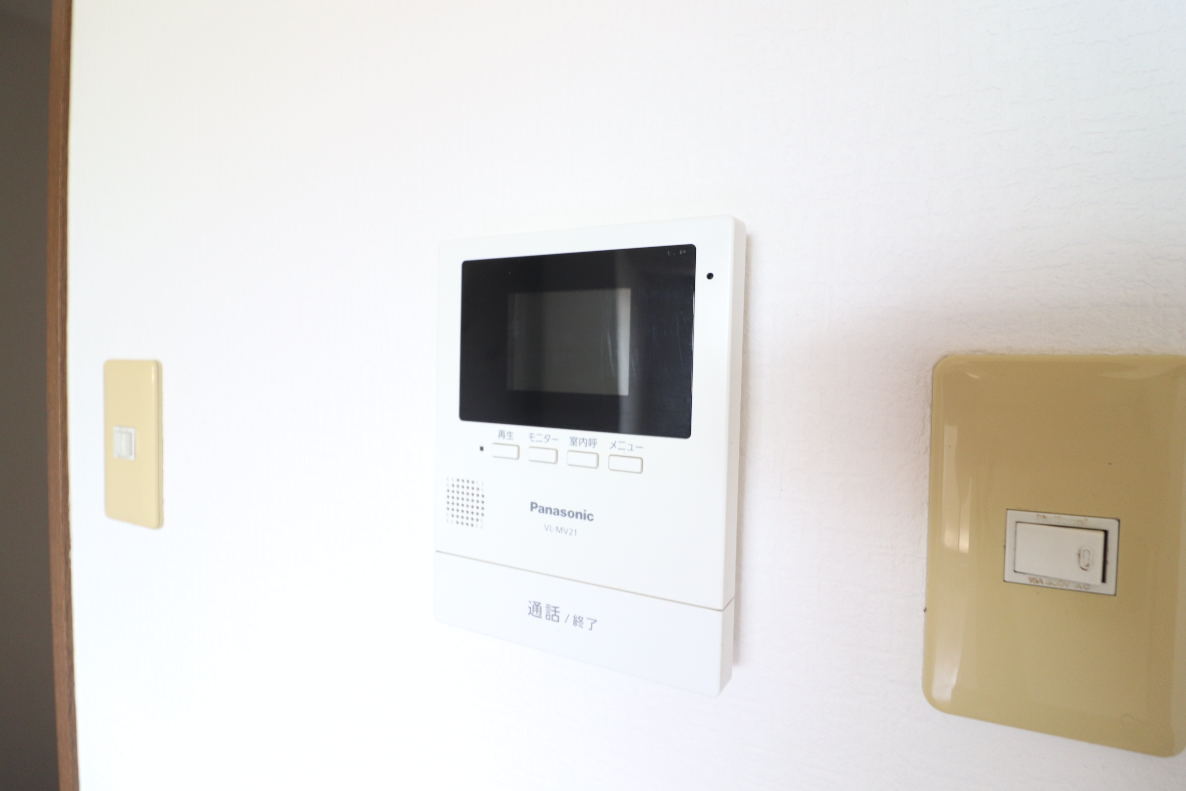 セキュリティ　テレビモニターフォン付き！