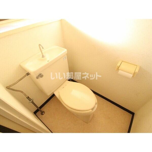 【厚木市山際のマンションのトイレ】