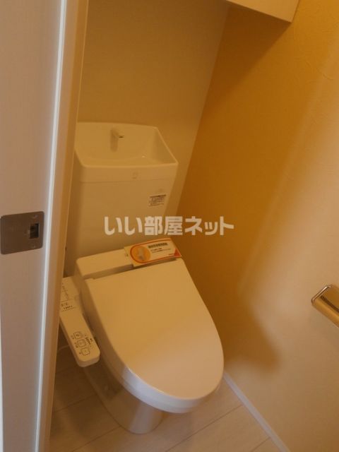 【クレール塚の原　C棟のトイレ】