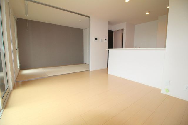 居室・リビング　別室の写真使用