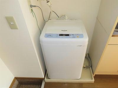 その他設備　洗濯機も付いています