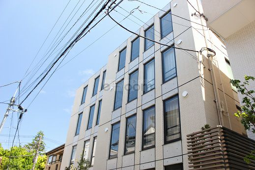 【文京区本郷のマンションの建物外観】