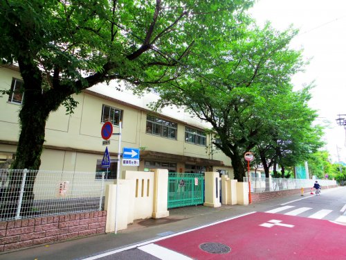 小学校　静岡市立伝馬町小学校（小学校）まで579m