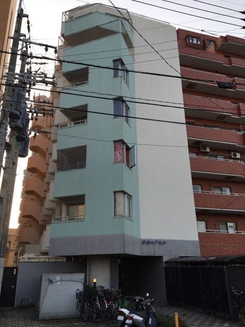 【香椎エクセル１３の建物外観】