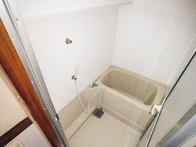 バス・シャワールーム　2025年10月撮影