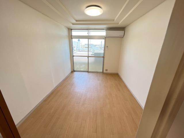 居室・リビング　洋室