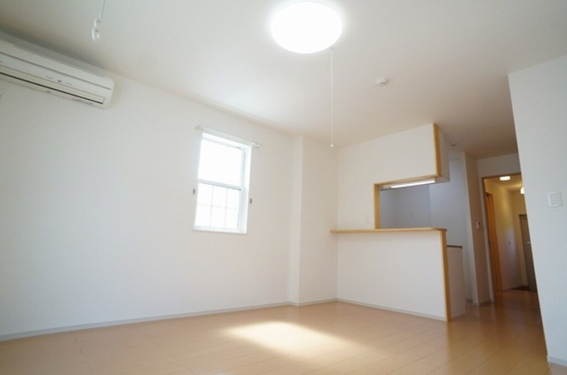 居室・リビング　図面と現状に相違がある場合には現状を優先．．．