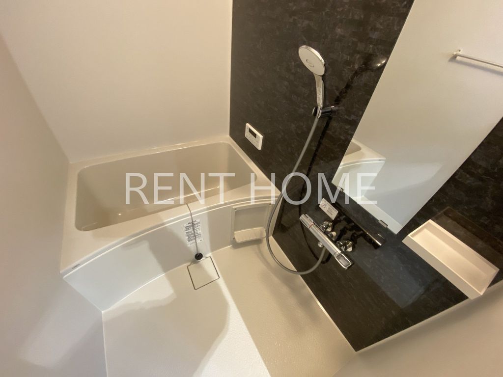 バス・シャワールーム　バルコニー